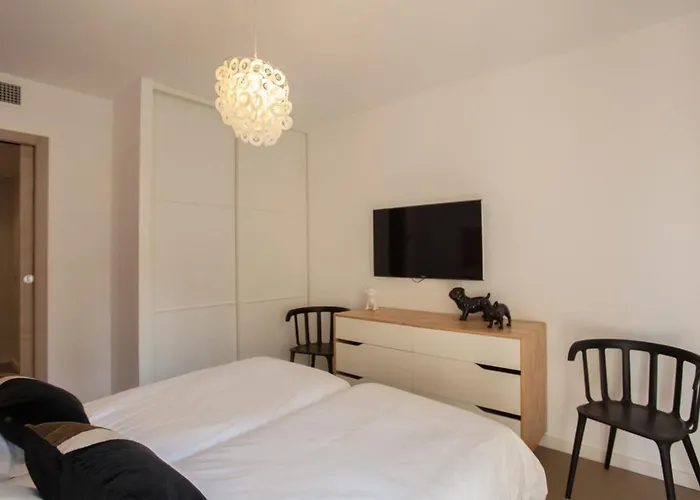 Casa Alimea شقة كالفي